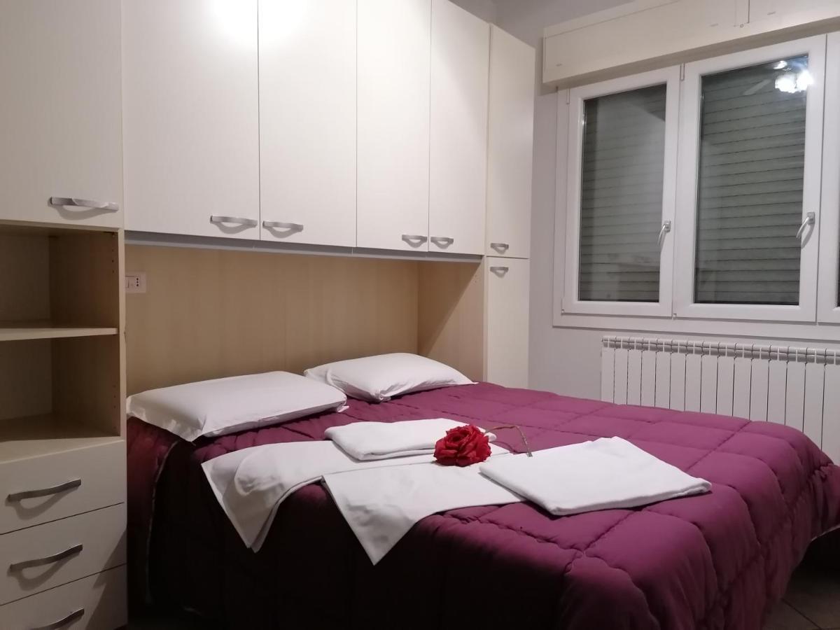 Villa Glori Affitto Camere Monolocali Carpi Dış mekan fotoğraf