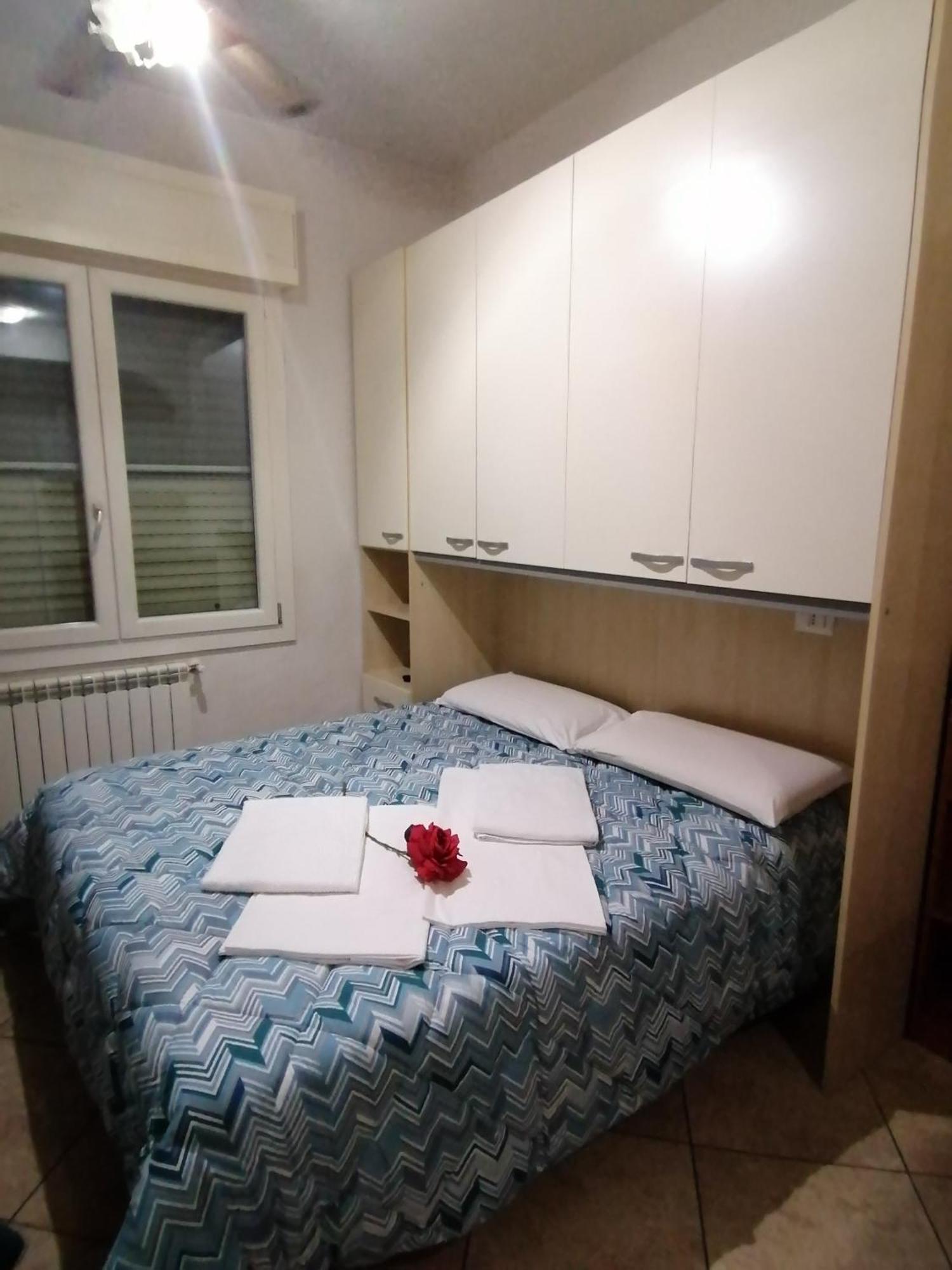 Villa Glori Affitto Camere Monolocali Carpi Dış mekan fotoğraf