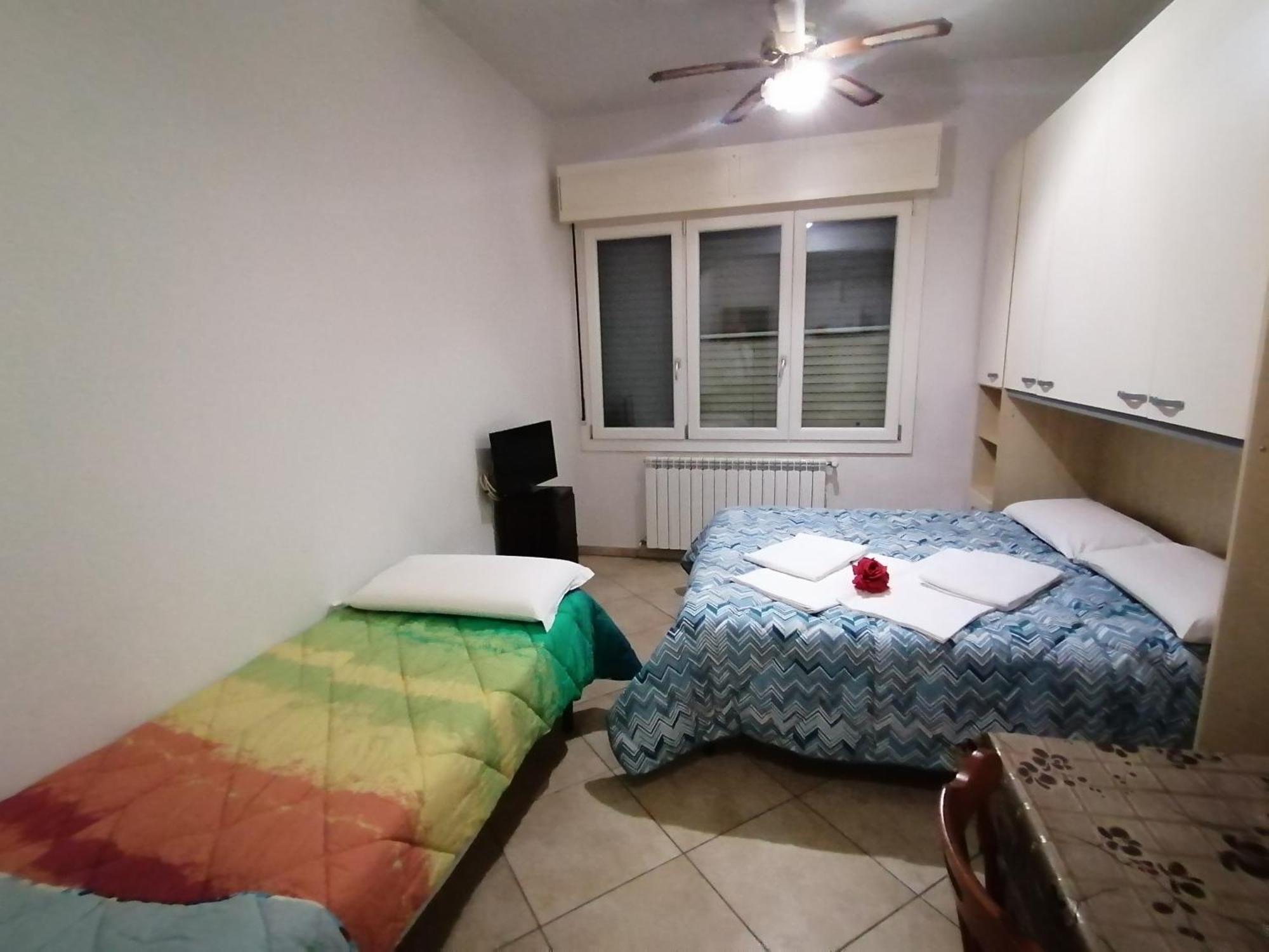 Villa Glori Affitto Camere Monolocali Carpi Dış mekan fotoğraf